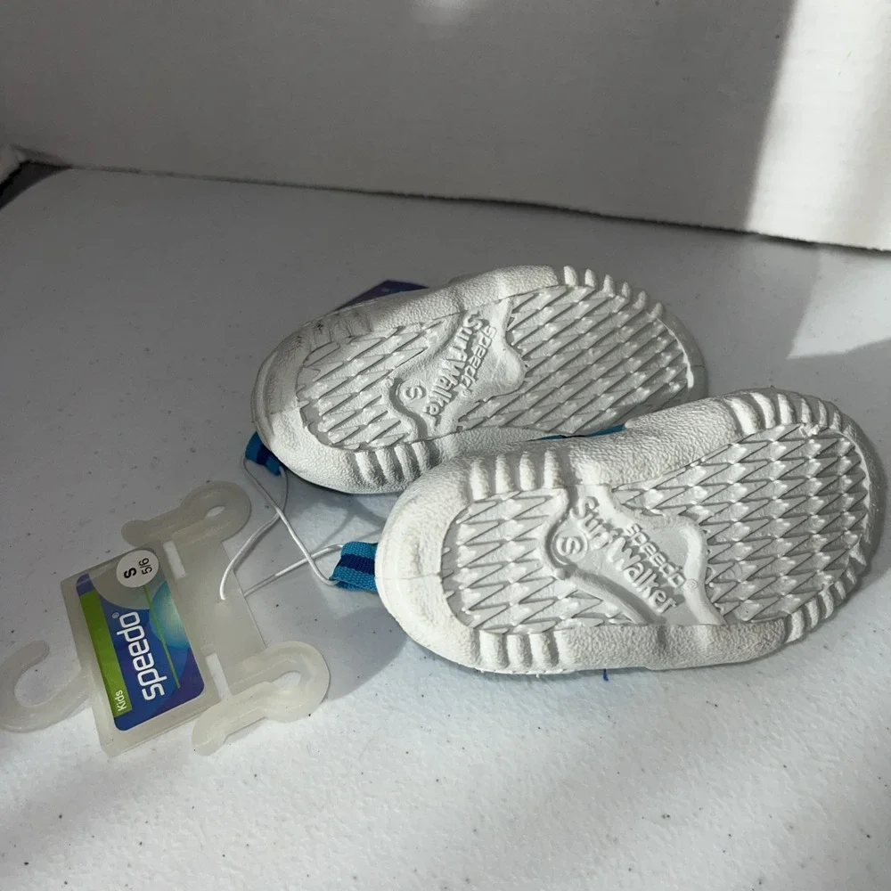 Speedo Water Swim Boat Shoes Surf Toddler Kids Boy Size Small 5/6 NWT